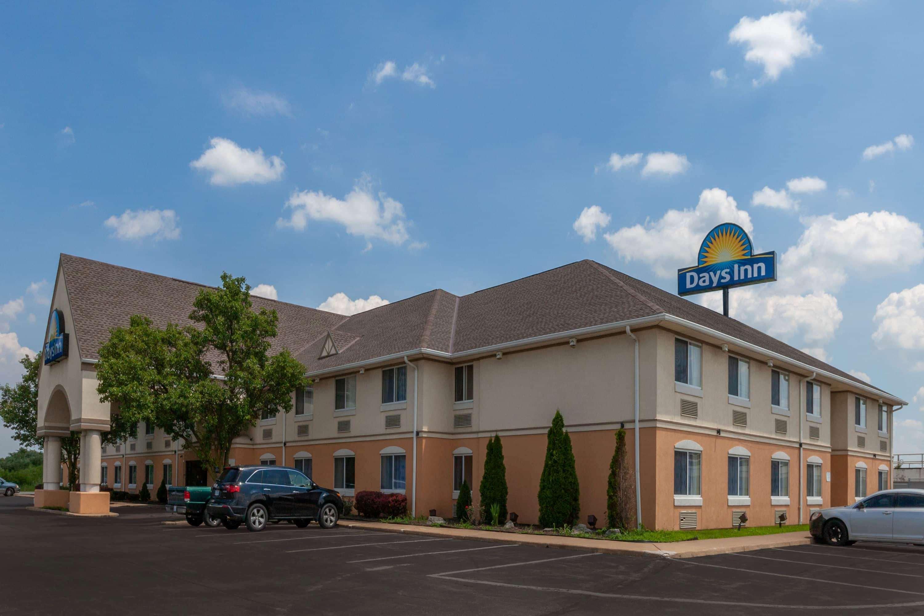 Days Inn By Wyndham Milan Sandusky South Exteriér fotografie